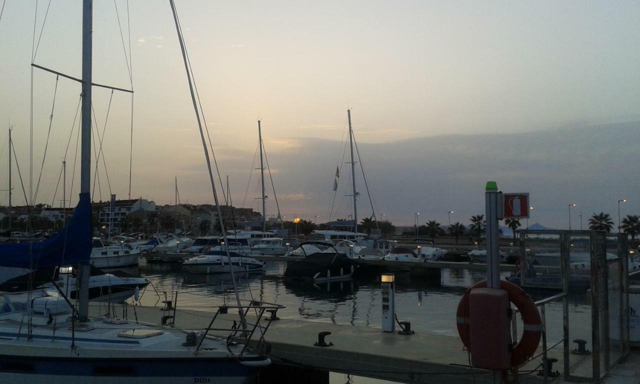 Mare Nostrum II Denia. Eksteriør billede